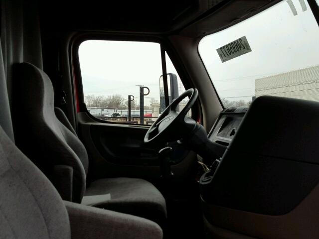 1FUJGLDR9BLAY4391 - 2011 FREIGHTLINER CASCADIA 1 RED photo 5