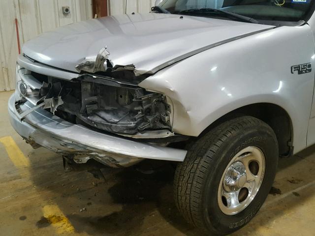 1FTRF17202KA86940 - 2002 FORD F150 SILVER photo 9