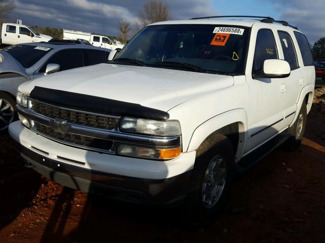 1GNEK13T71R216119 - 2001 CHEVROLET TAHOE K150 WHITE photo 2