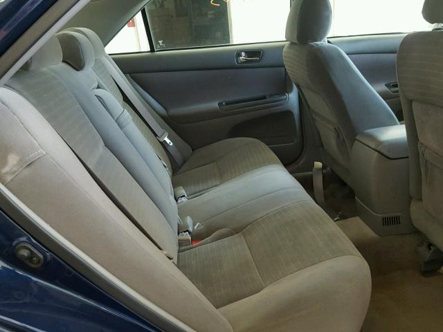 4T1BE32K65U409576 - 2005 TOYOTA CAMRY LE BLUE photo 6