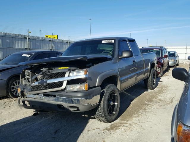 1GCEK19ZX3Z295020 - 2003 CHEVROLET SILVERADO GOLD photo 2