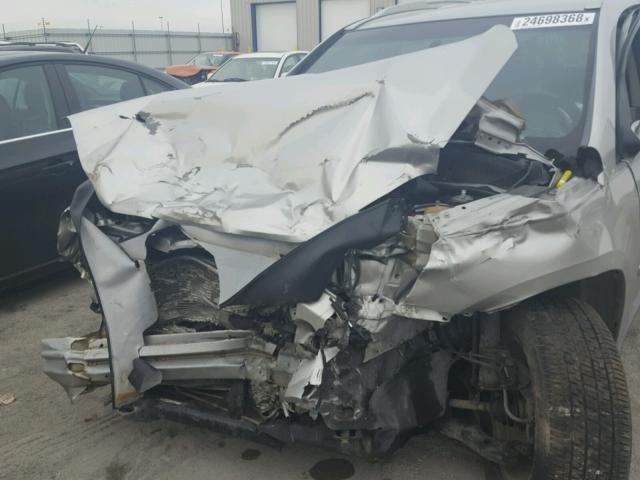 2CNDL33F486009325 - 2008 CHEVROLET EQUINOX LT SILVER photo 9