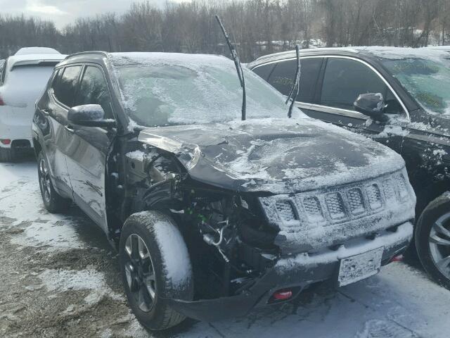 3C4NJDDB3HT632348 - 2017 JEEP COMPASS TR GRAY photo 1