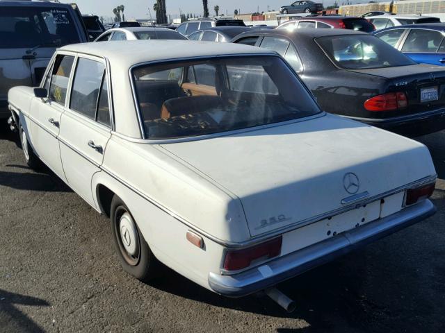 00011401012012335 - 1968 MERCEDES-BENZ 250 WHITE photo 3