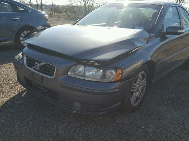 YV1RS592572632925 - 2007 VOLVO S60 2.5T GRAY photo 9
