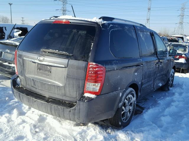 KNDMG4C70E6552633 - 2014 KIA SEDONA LX GRAY photo 4