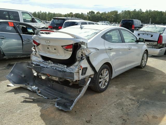 KMHDH4AE8EU134598 - 2014 HYUNDAI ELANTRA SE SILVER photo 4