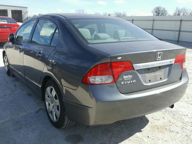 2HGFA1F53AH569018 - 2010 HONDA CIVIC LX GRAY photo 3