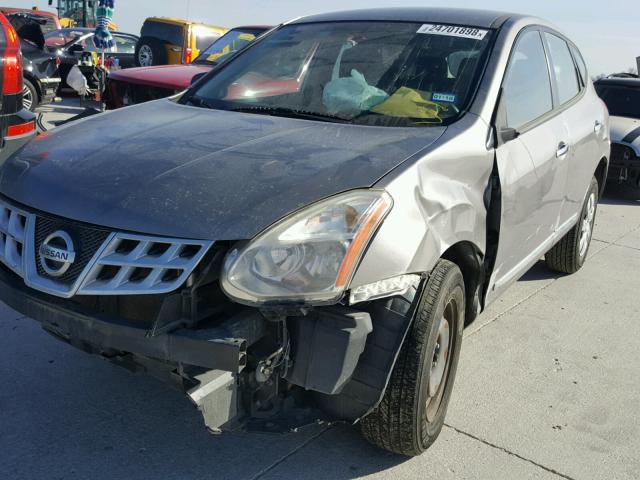 JN8AS5MV2BW672387 - 2011 NISSAN ROGUE S GRAY photo 2