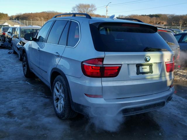 5UXZV4C54DL992556 - 2013 BMW X5 XDRIVE3 GRAY photo 3