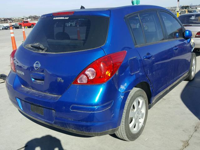 3N1BC13EX9L420557 - 2009 NISSAN VERSA S BLUE photo 4