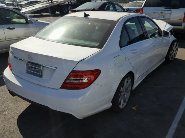 WDDGF4HB0DA767685 - 2013 MERCEDES-BENZ C 250 WHITE photo 4