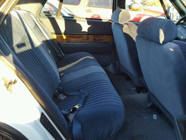 1G4HP53L9PH444003 - 1993 BUICK LESABRE CU WHITE photo 6