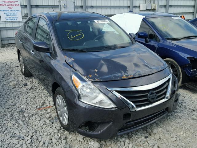 3N1CN7AP5FL893560 - 2015 NISSAN VERSA S GRAY photo 1