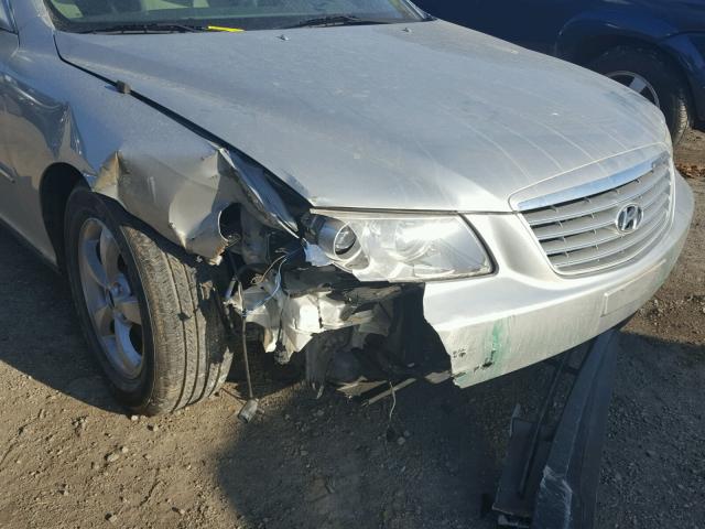 KMHFC46F56A068992 - 2006 HYUNDAI AZERA SE SILVER photo 9