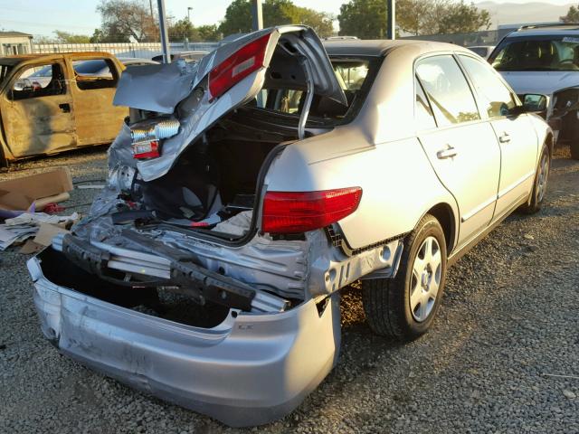 1HGCM56405A165719 - 2005 HONDA ACCORD LX SILVER photo 4