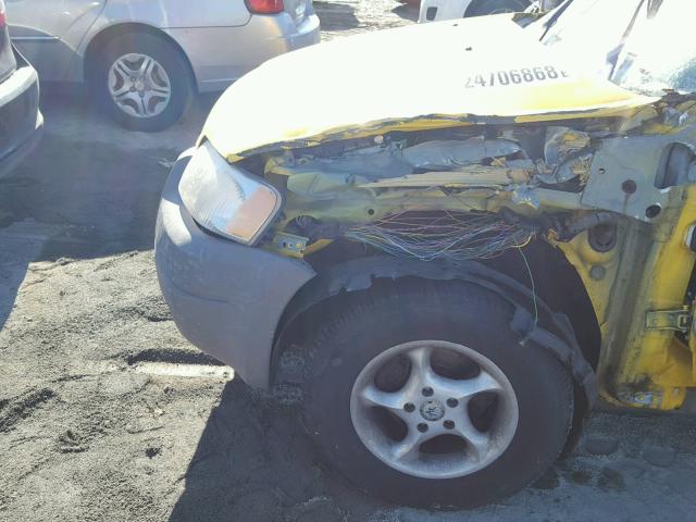 1FMYU02182KB21200 - 2002 FORD ESCAPE XLS YELLOW photo 10