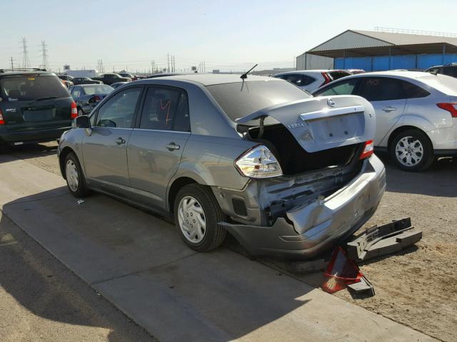 3N1BC11E17L449221 - 2007 NISSAN VERSA S SILVER photo 3