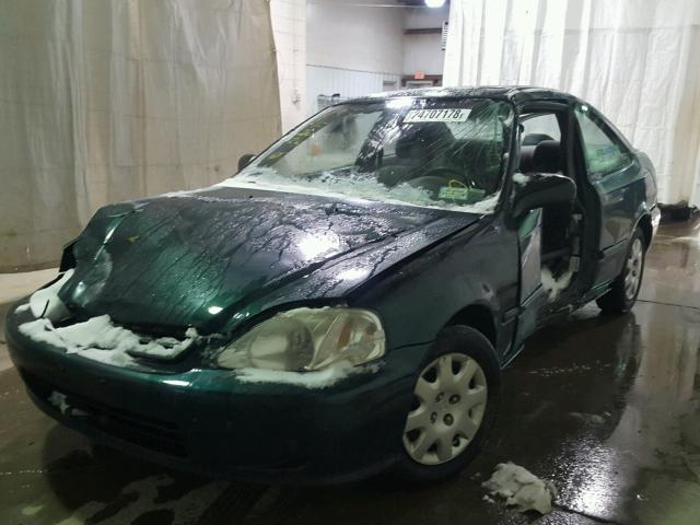 1HGEJ6224XL099419 - 1999 HONDA CIVIC DX GREEN photo 2