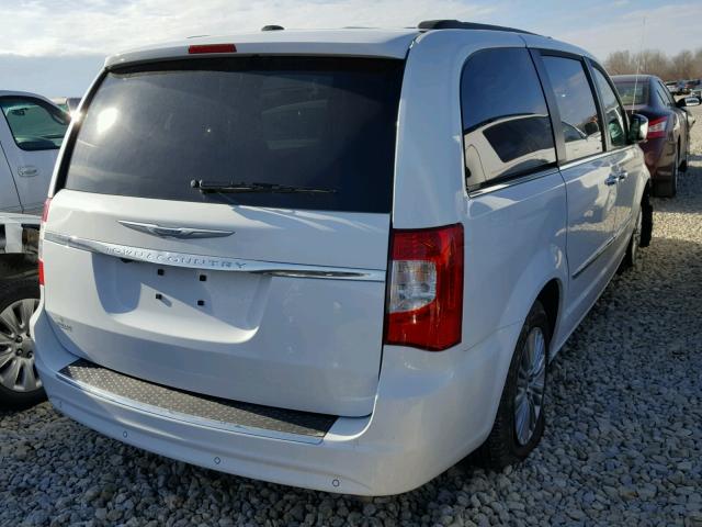 2C4RC1CG8FR561929 - 2015 CHRYSLER TOWN & COU WHITE photo 4