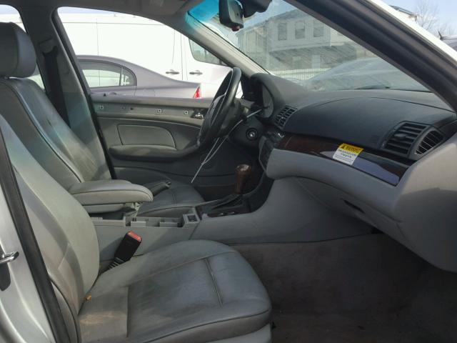WBAEW53485PN38411 - 2005 BMW 330 XI SILVER photo 5