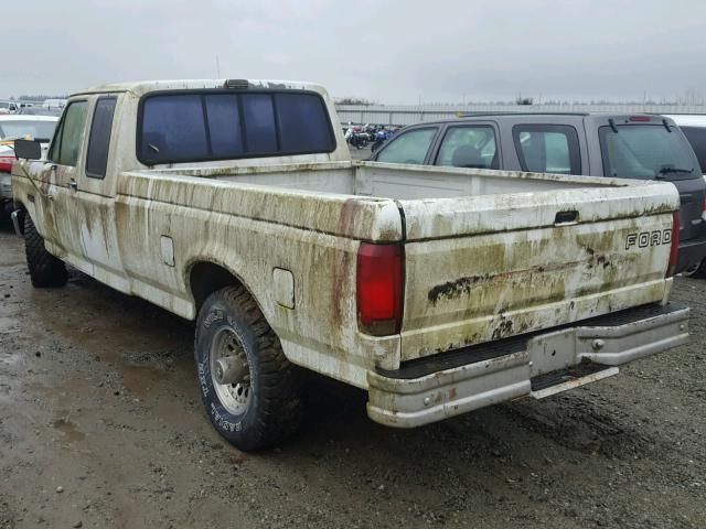 1FTHX25M7PKA49023 - 1993 FORD F250 WHITE photo 3