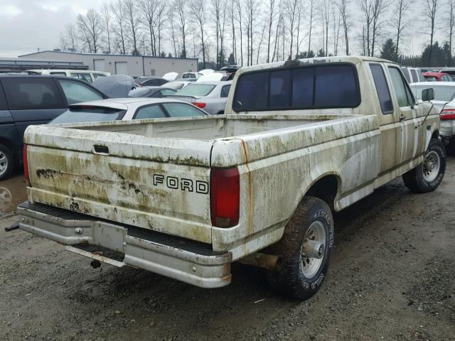 1FTHX25M7PKA49023 - 1993 FORD F250 WHITE photo 4