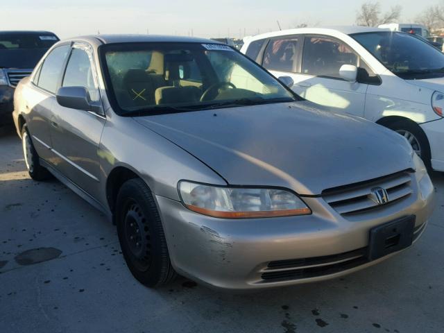 1HGCG56421A027052 - 2001 HONDA ACCORD LX GOLD photo 1