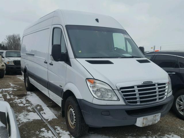 WDYPE8CC1C5720813 - 2012 FREIGHTLINER SPRINTER 2 WHITE photo 1