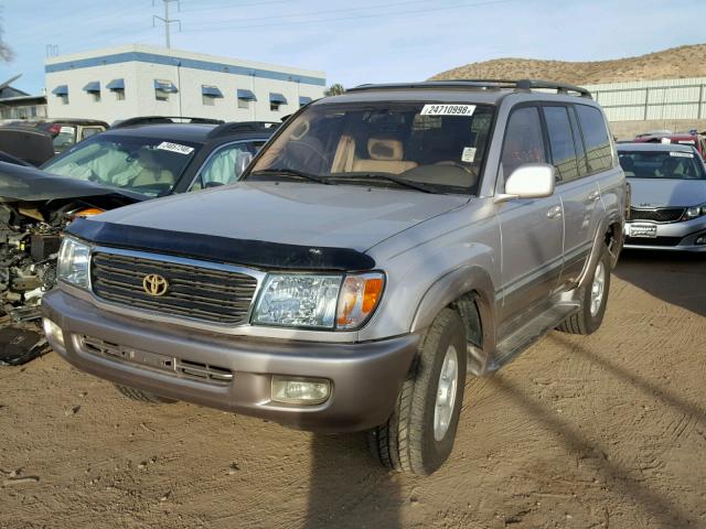 JT3HT05J7Y0085544 - 2000 TOYOTA LAND CRUIS TAN photo 2