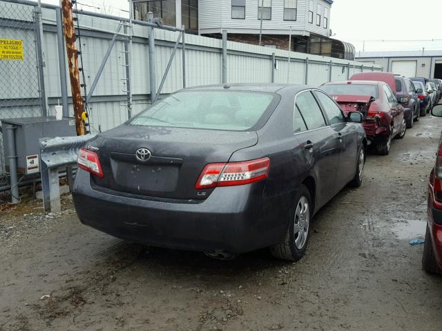 4T4BF3EK2AE046511 - 2010 TOYOTA CAMRY/SE/L GRAY photo 4