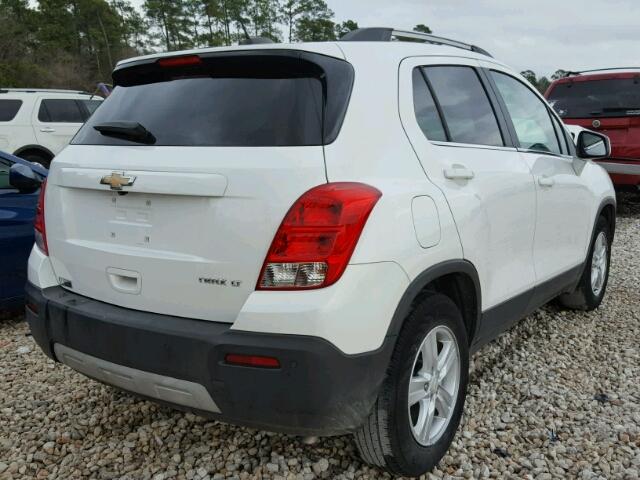 KL7CJLSB4GB669796 - 2016 CHEVROLET TRAX 1LT WHITE photo 4