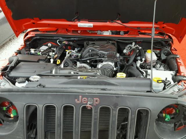 1C4BJWFG8HL671312 - 2017 JEEP WRANGLER U RED photo 7