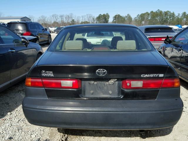 4T1BG22K5XU452278 - 1999 TOYOTA CAMRY CE BLACK photo 9