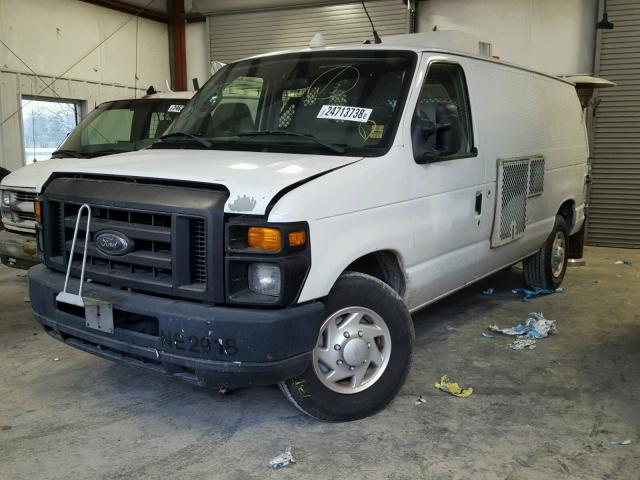 1FTSE34L98DA26908 - 2008 FORD ECONOLINE WHITE photo 2