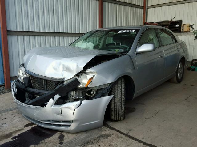 4T1BK36B36U120482 - 2006 TOYOTA AVALON XL SILVER photo 2