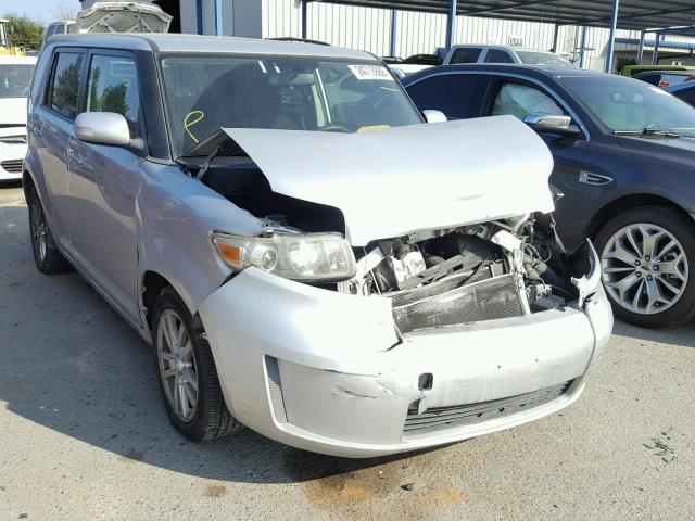 JTLKE50EX81018289 - 2008 TOYOTA SCION XB SILVER photo 1