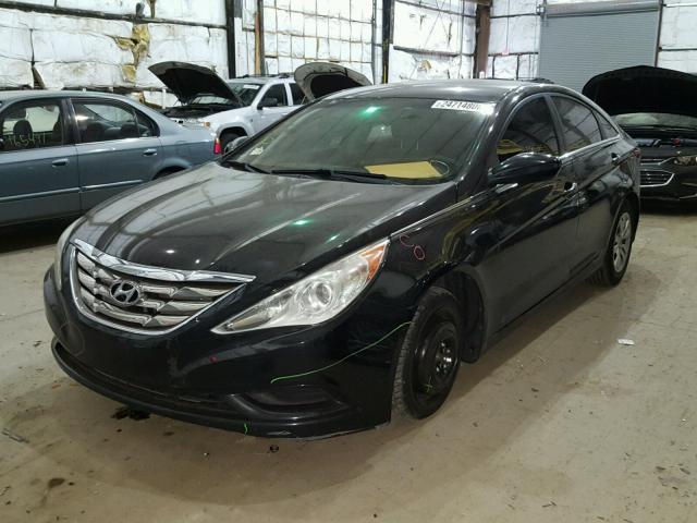 5NPEB4AC5CH329378 - 2012 HYUNDAI SONATA GLS BLACK photo 2