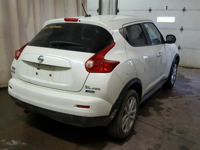 JN8AF5MV0CT119714 - 2012 NISSAN JUKE S WHITE photo 4