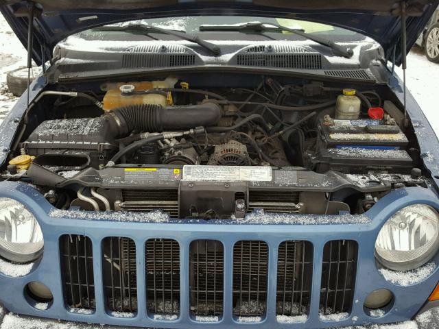 1J4GL48K36W127148 - 2006 JEEP LIBERTY SP BLUE photo 7