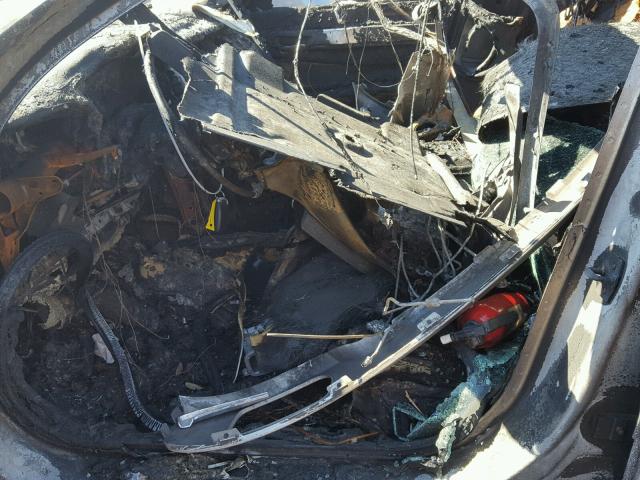 WBAKB8C56BCY66518 - 2011 BMW 750LI SILVER photo 5