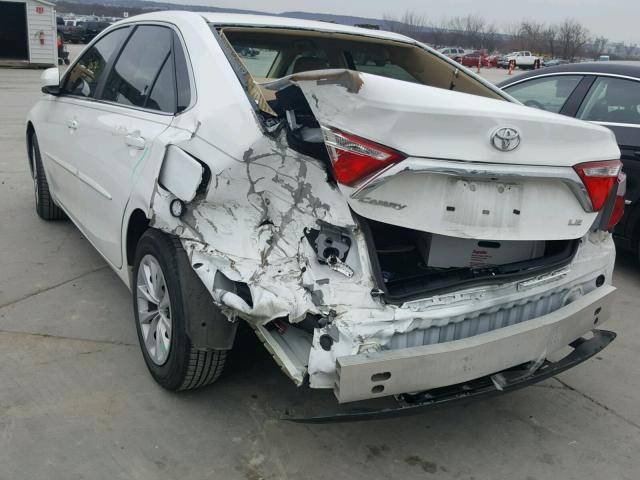 4T4BF1FK6GR569039 - 2016 TOYOTA CAMRY LE WHITE photo 3