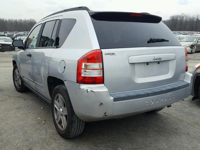 1J8FT47058D649613 - 2008 JEEP COMPASS SP SILVER photo 3