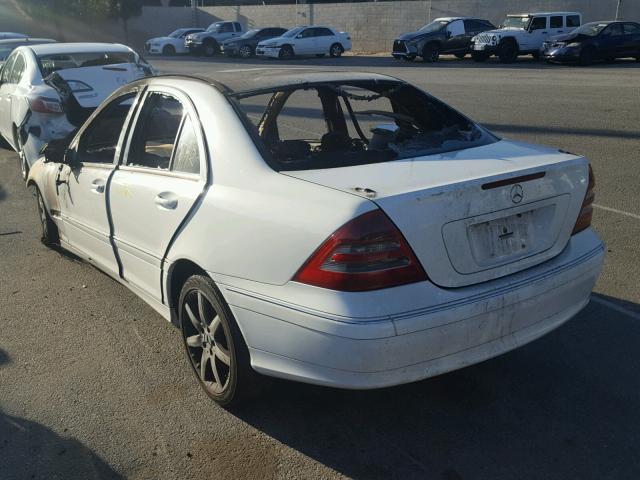 WDBRF40J64A537265 - 2004 MERCEDES-BENZ C 230K SPO WHITE photo 3