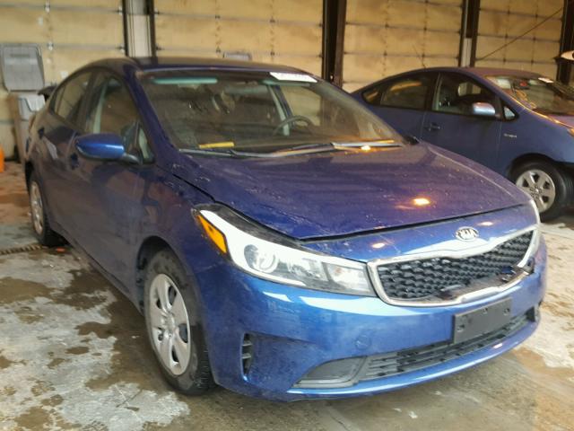 3KPFK4A79HE083552 - 2017 KIA FORTE LX BLUE photo 1