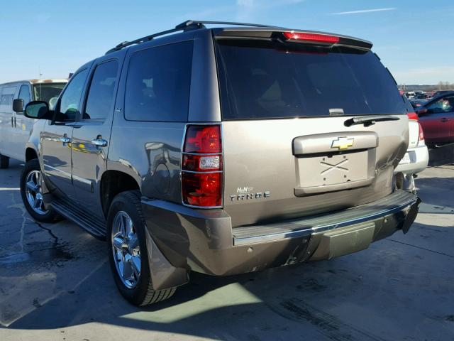 1GNSKCE0XDR196051 - 2013 CHEVROLET TAHOE K150 GRAY photo 3