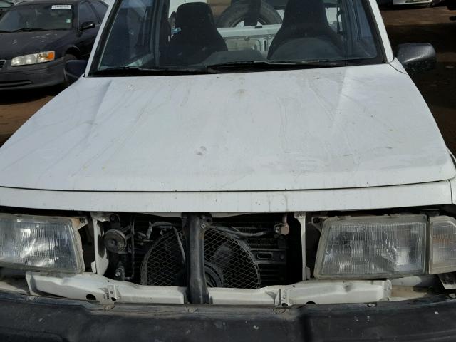 2CNBE1864W6900307 - 1998 CHEVROLET TRACKER WHITE photo 7