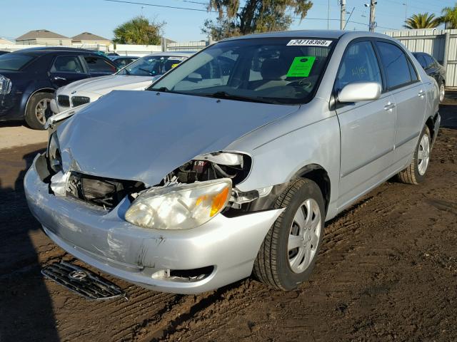 2T1BR32E77C787215 - 2007 TOYOTA COROLLA CE SILVER photo 2