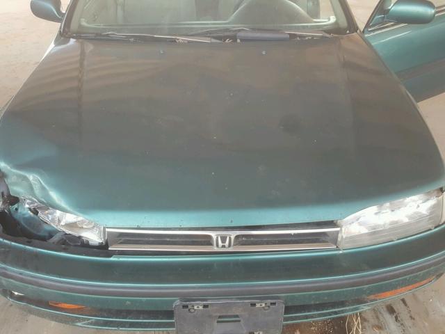 1HGCB7554PA153989 - 1993 HONDA ACCORD LX GREEN photo 7