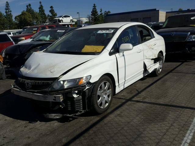 19XFA16509E025484 - 2009 HONDA CIVIC LX WHITE photo 2